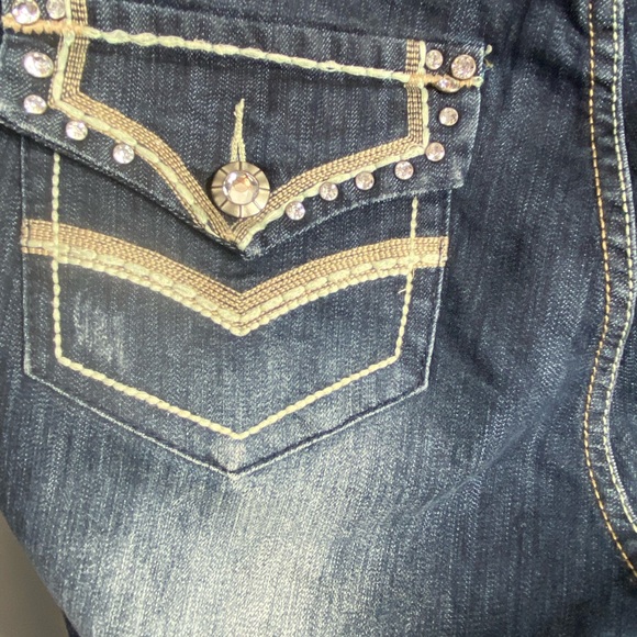 ZCO jeans. Plus size 20.  Distressed. Boot cut - Picture 4 of 9